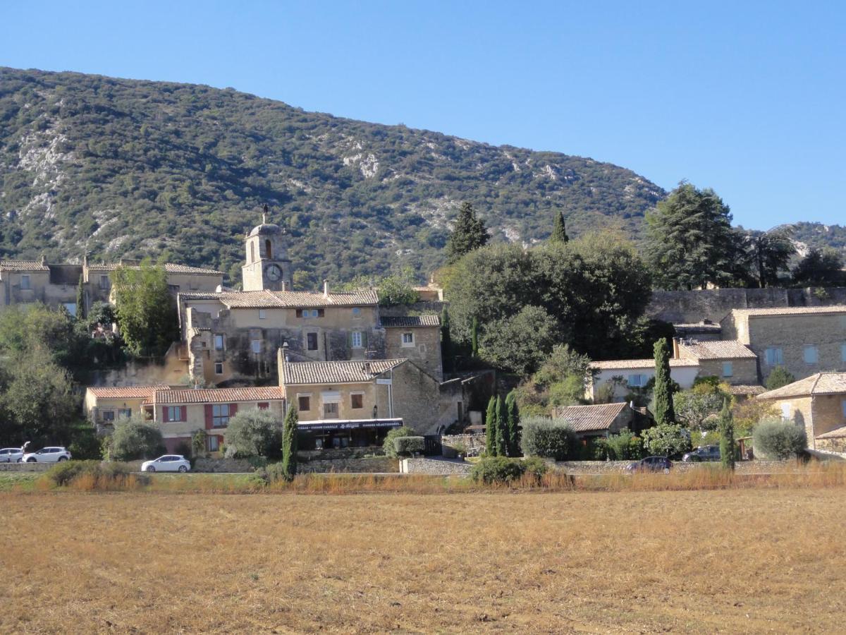 Gite Le Bagnol Un Coin De Paradis Maubec  Exteriér fotografie